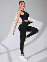 Cargar imagen en el visor de la galería, Scoop Neck Wide Strap Top and Pants Active Set
