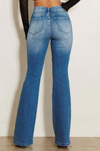 Cargar imagen en el visor de la galería, High Rise Distressed Flare Jeans
