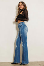 Cargar imagen en el visor de la galería, High Rise Distressed Flare Jeans
