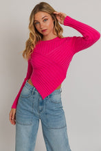 Cargar imagen en el visor de la galería, Asymmetrical Hem Sweater Top
