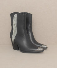 Cargar imagen en el visor de la galería, OASIS SOCIETY Kai - Rhinestone Fringe Boots
