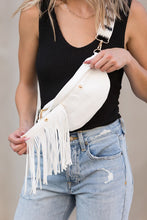 Cargar imagen en el visor de la galería, Nora Removable Fringe Crossbody Sling
