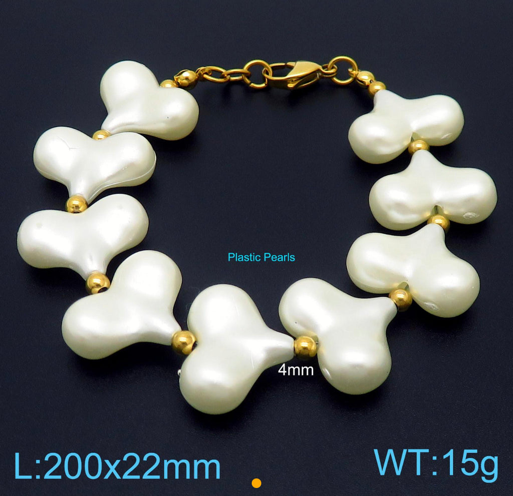 0126 Heart pearl bracelet