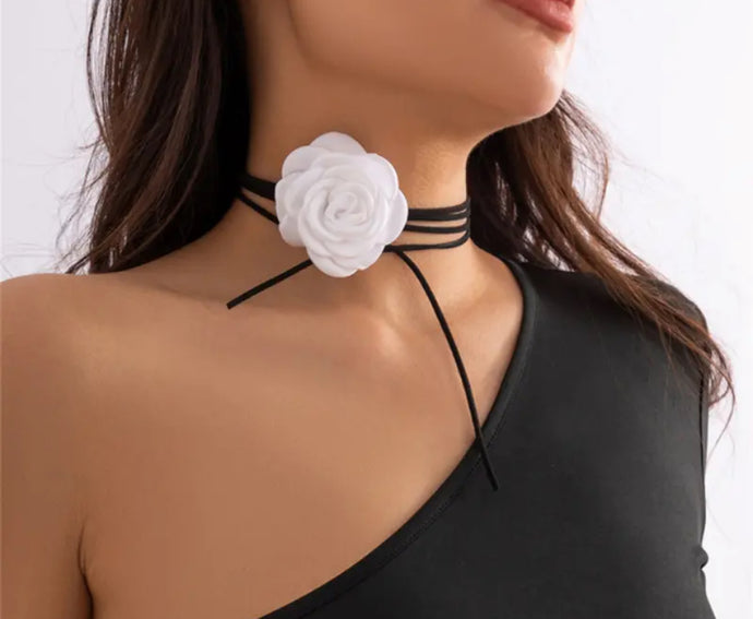 White Flower Choker