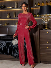 Load image into Gallery viewer, (Pre-Order) Leer Abajo / Perfee Cutout Round Neck Long Sleeve Jumpsuit
