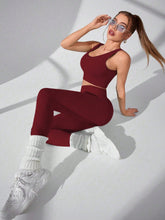 Cargar imagen en el visor de la galería, Scoop Neck Wide Strap Top and Pants Active Set
