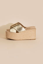 Cargar imagen en el visor de la galería, Partner-s Raffia Platform slides
