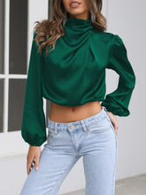 Cargar imagen en el visor de la galería, Turtleneck Balloon Sleeve Blouse
