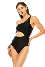 Cargar imagen en el visor de la galería, ONE PIECE SIDE LACE CUTOUT ONE SHOULDER SWIMSUIT
