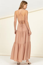 Cargar imagen en el visor de la galería, Said Yes Tiered Maxi Dress
