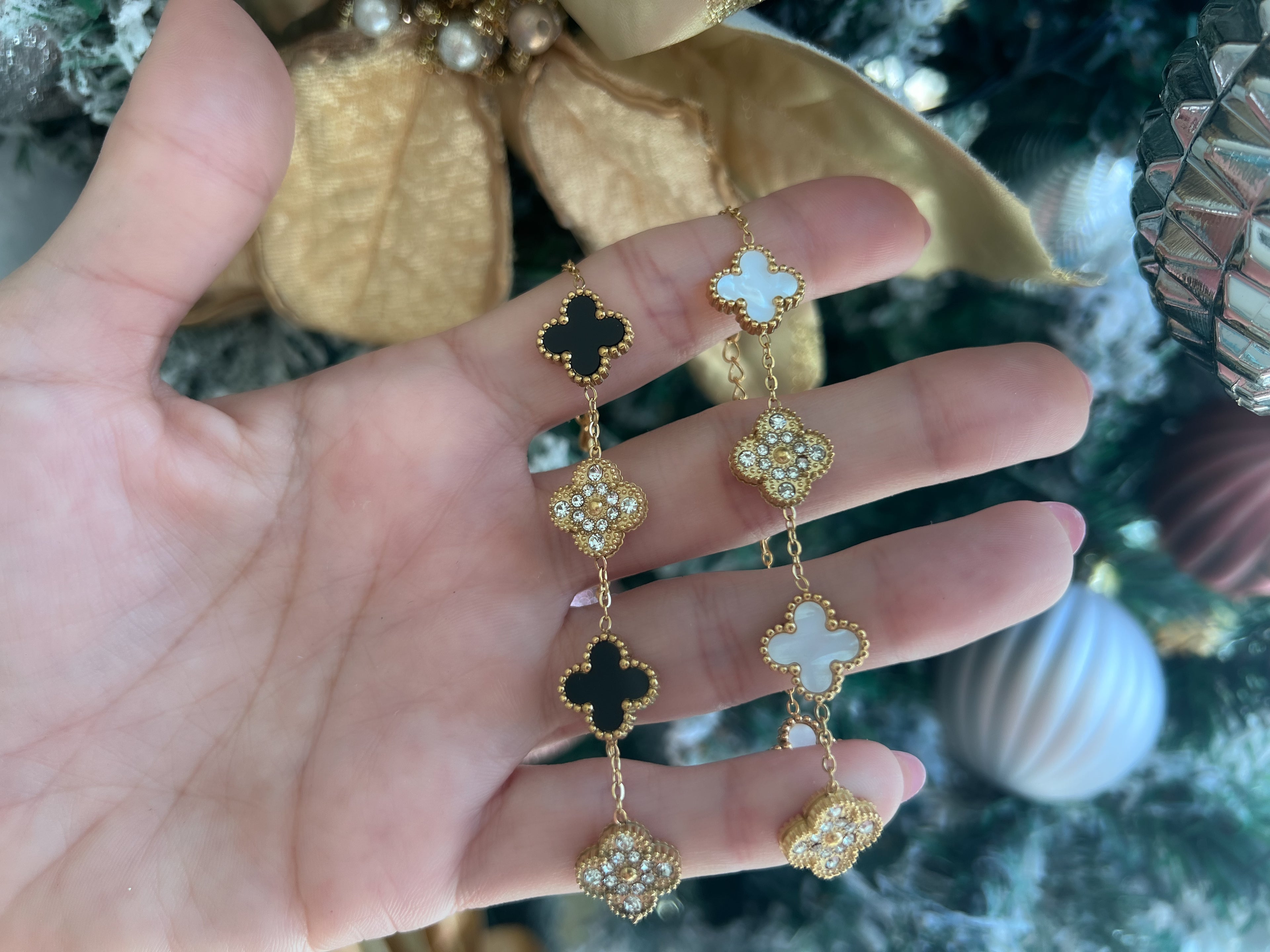 0119 - Flower Bracelet