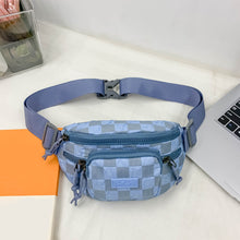 Cargar imagen en el visor de la galería, Checkered Adjustable Strap Nylon Crossbody Bag
