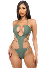 Cargar imagen en el visor de la galería, One-piece with sexy cut outs
