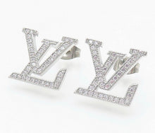 Load image into Gallery viewer, 0115 - LV Glit earrings
