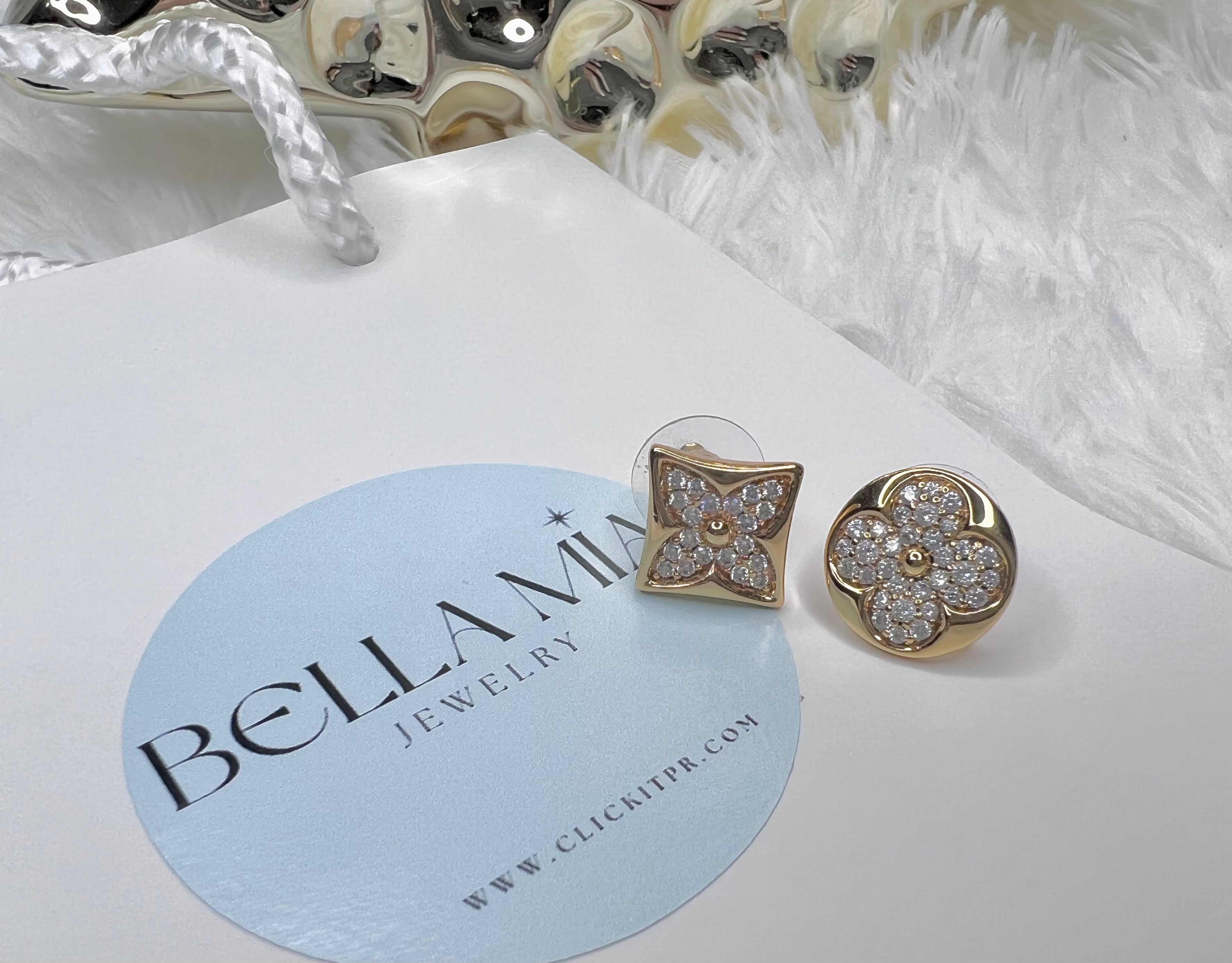 0112 - LV symbol earrings