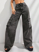 Load image into Gallery viewer, Wide Leg Jeans with Pockets
