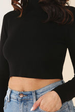 Cargar imagen en el visor de la galería, Mock neck lace-up open back top
