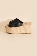 Cargar imagen en el visor de la galería, Partner-s Raffia Platform slides
